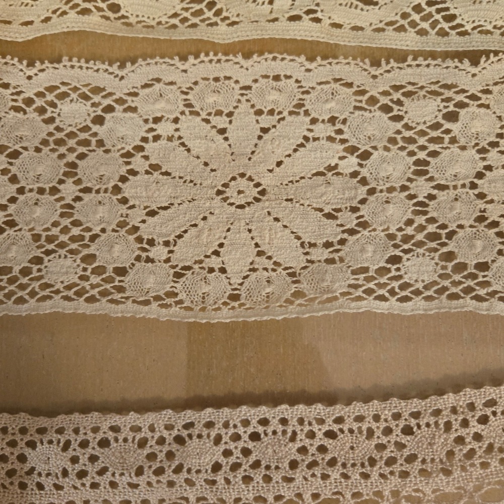 Vintage Lace Trim Lot 7 Rolls Crochet Eyelet Floral Cream Rose Sewing Crafting - Picture 10 of 15